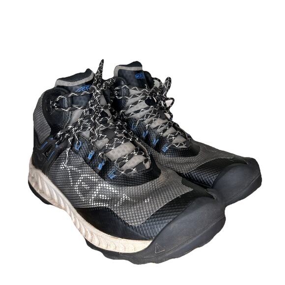 KEEN Men’s 8 Hiking Boots NXIS Evo Mid Waterproof Waterproof Camping Gorpcore - Picture 1 of 8